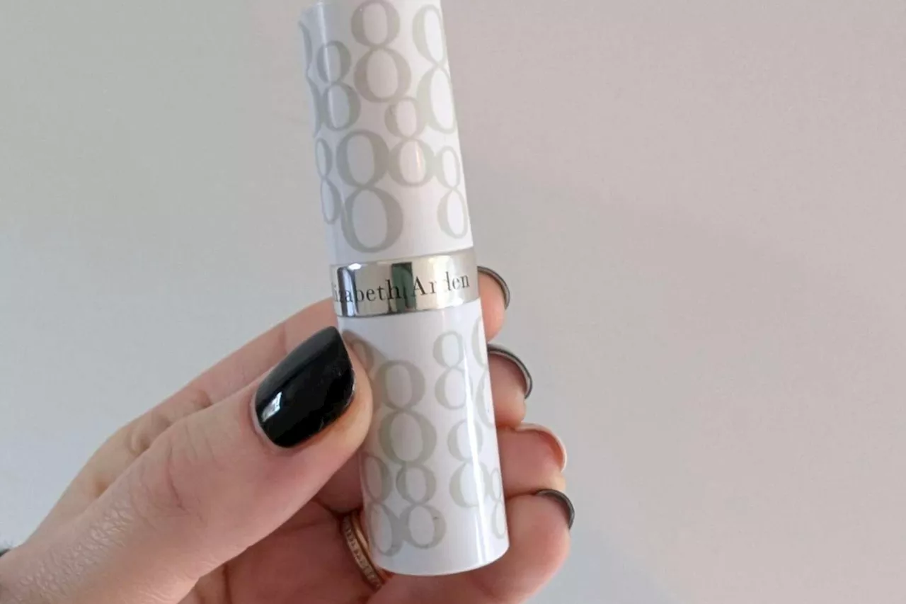 This Elizabeth Arden Lip Balm Is a Winter Essential