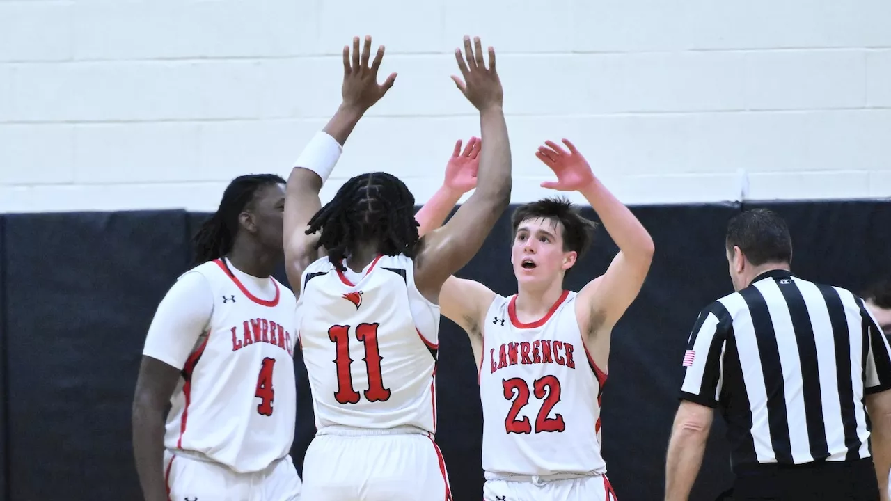 Lawrence Stuns Hopewell Valley in CVC Upset