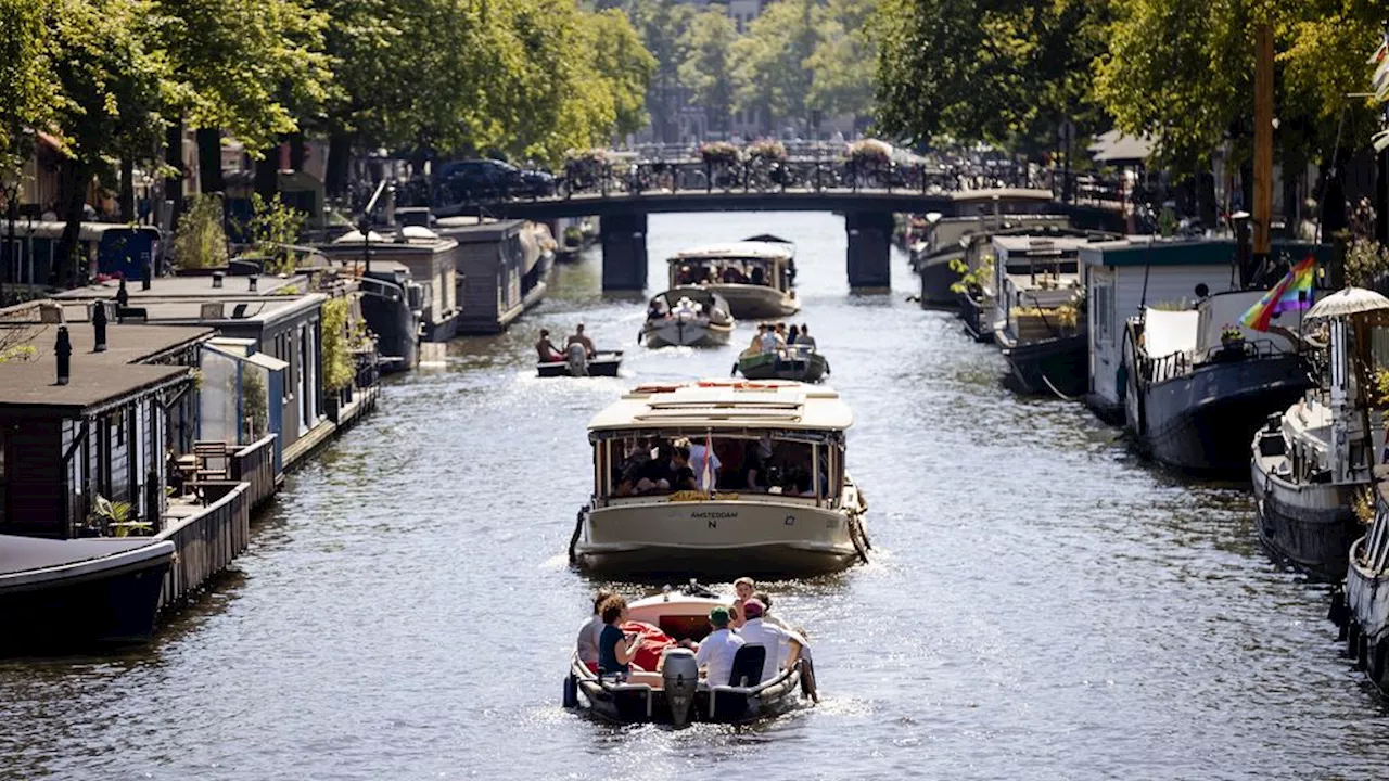 Amsterdammers kiezen Aan de Amsterdamse grachten als mooiste nummer over Amsterdam