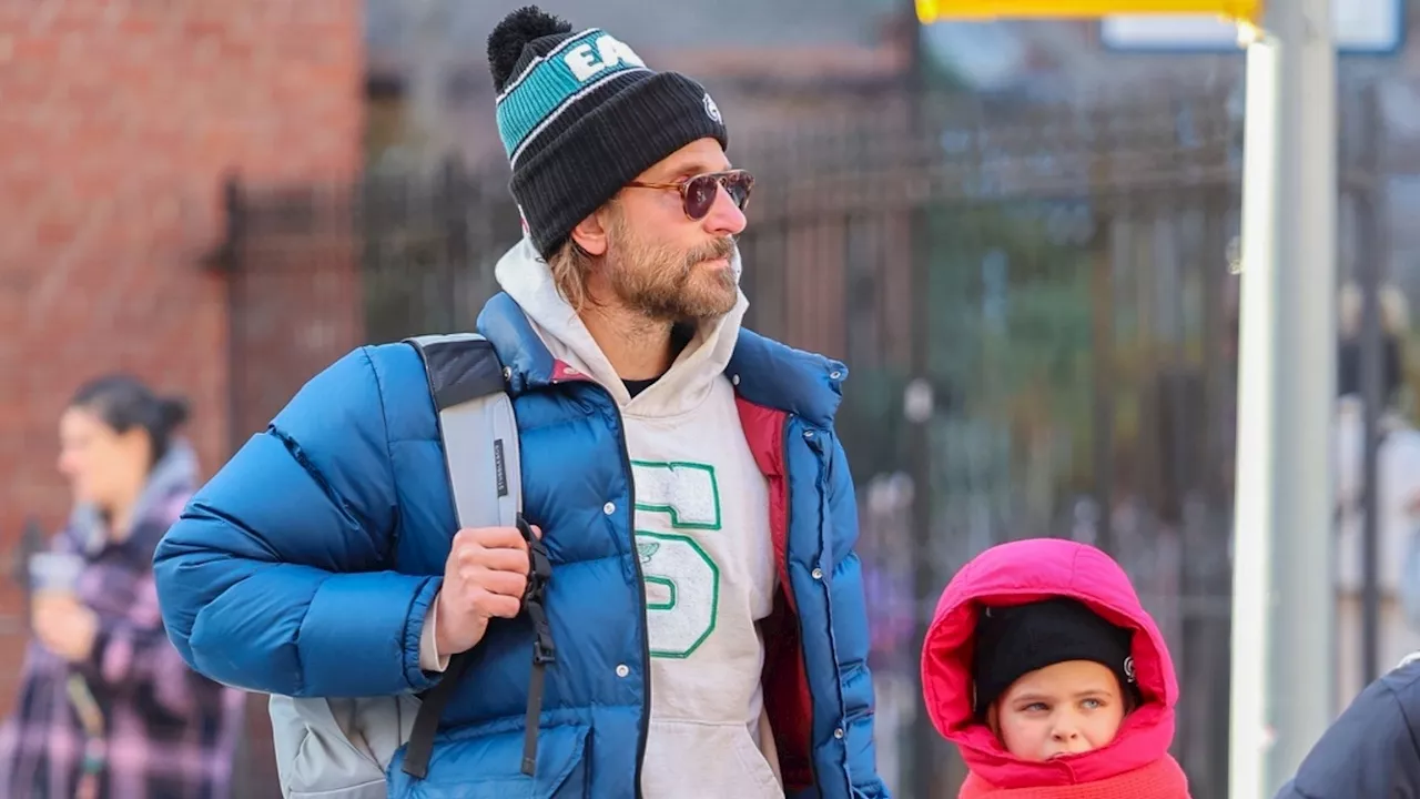 Bradley Cooper spaziert mit seiner Tochter durch New York City