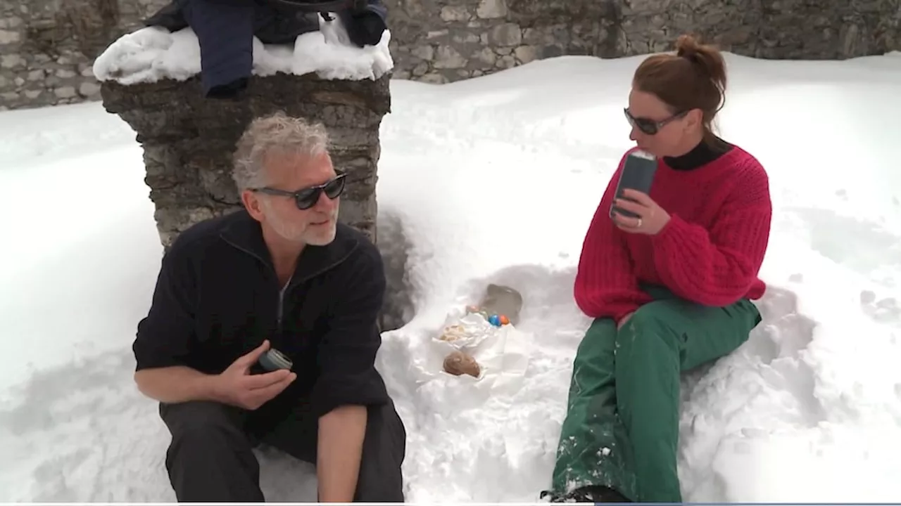 Cupido schiet voorzichtig raak bij Adrienne en laatste logé in Winter Vol Liefde: 'Getrouwd stel'