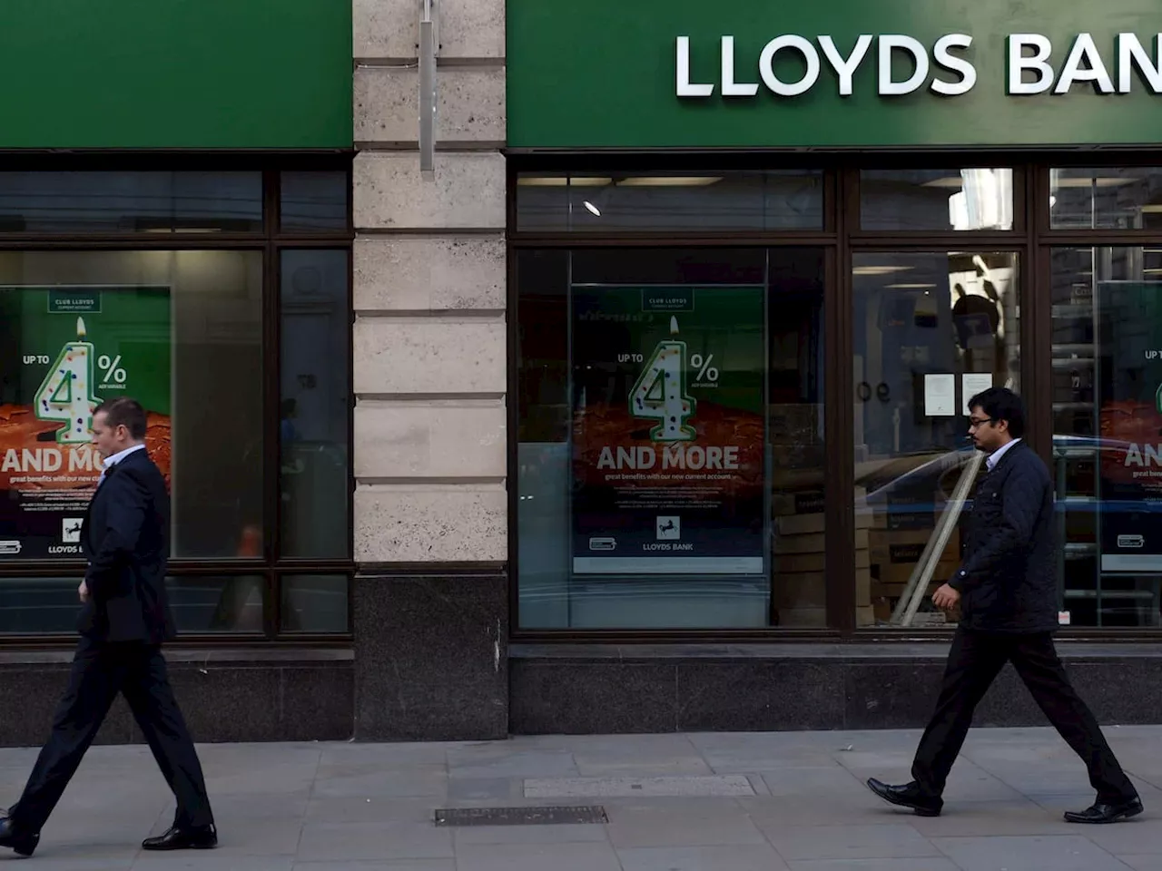 Banks in Three Shropshire Towns to Close as Lloyds Announces Nationwide Branch Shutdowns