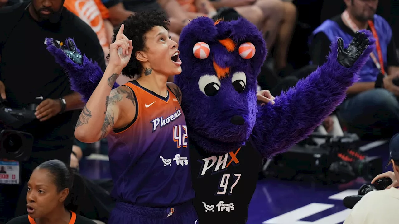 WNBA World Shocked by Longtime Mercury Star Brittney Griner Joining Atlanta Dream