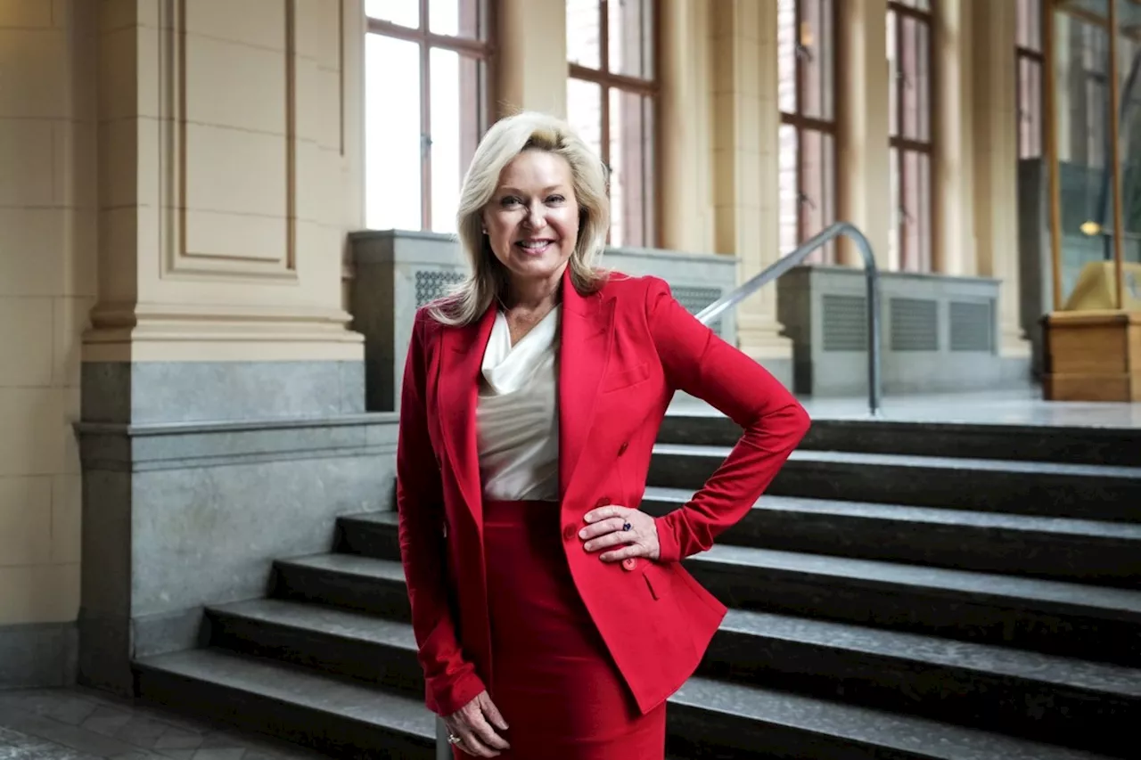 Bonnie Crombie Elected Leader of Ontario Liberal Party