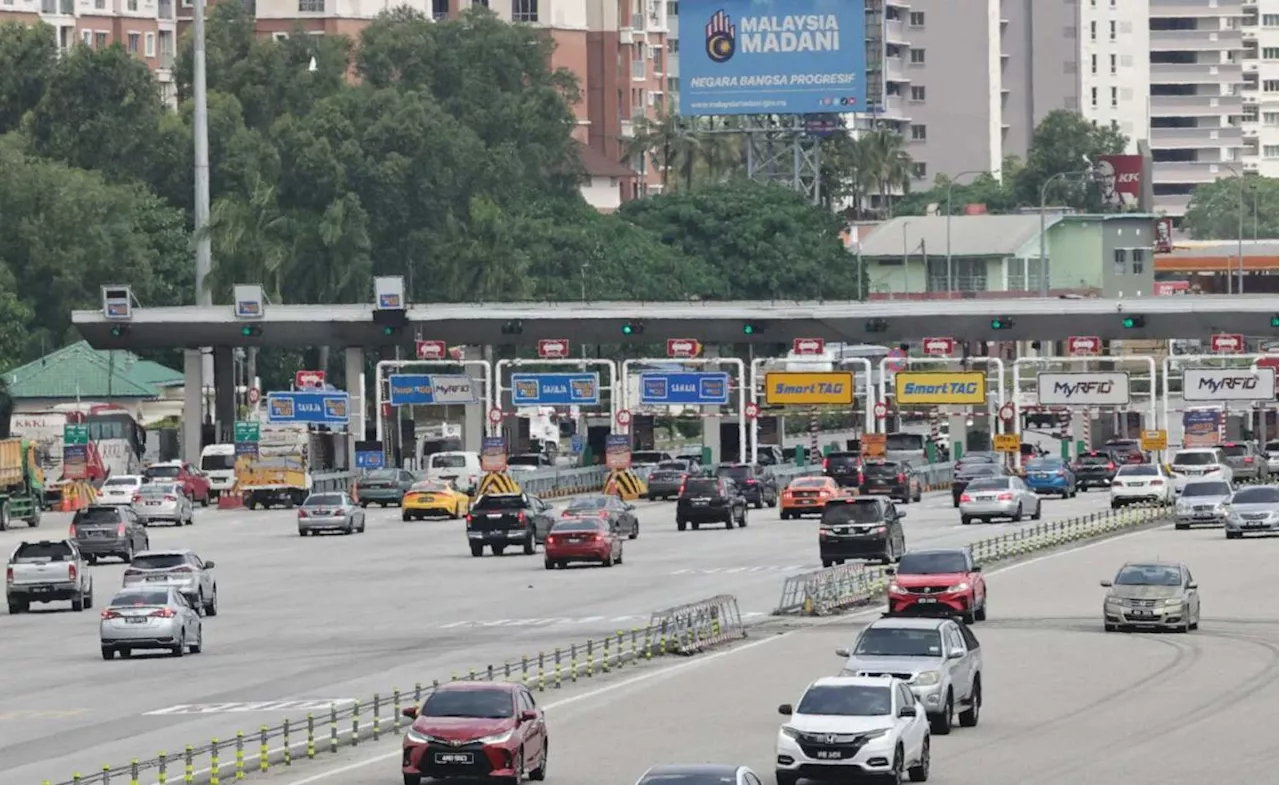 Traffic Flow Mostly Smooth on Malaysian Expressways Despite Congestion in Some Areas