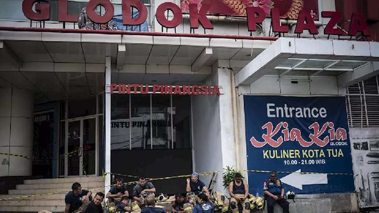 Polisi Periksa 15 Saksi Kebakaran Glodok Plaza