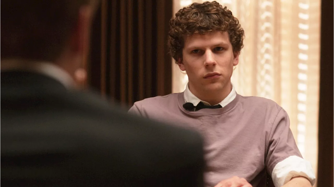 Jesse Eisenberg Was Warned Not to Meet Mark Zuckerberg: “Do Not Go There”