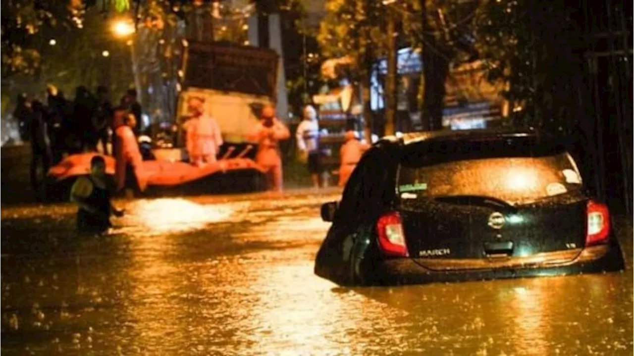 Cara Klaim Asuransi Agar Disetujui saat Mobil Jadi Korban Banjir