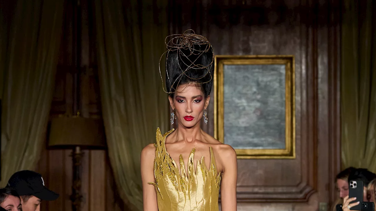 Ronald van der Kemp's Paris Couture Show: A Radiant Celebration of Upcycled Glamour