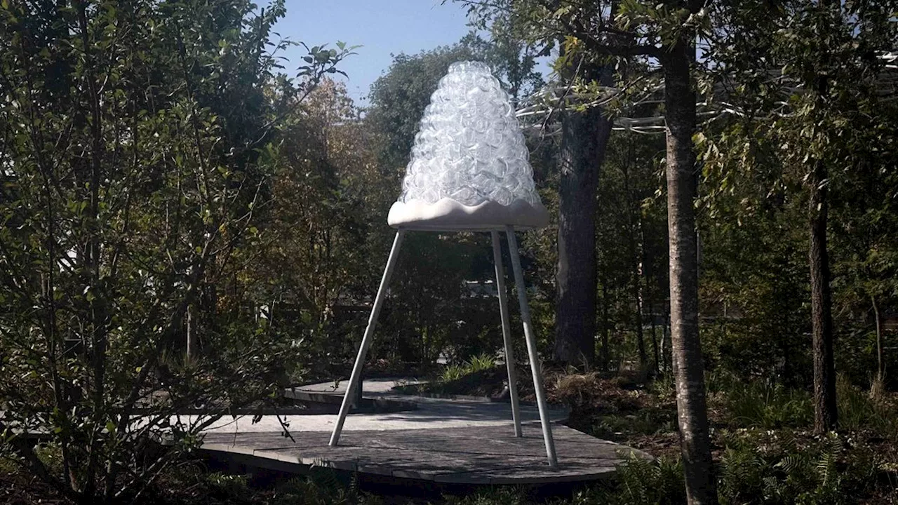 Palestinian Studio Creates Ethereal Glass Sound Sculpture in French Vineyard