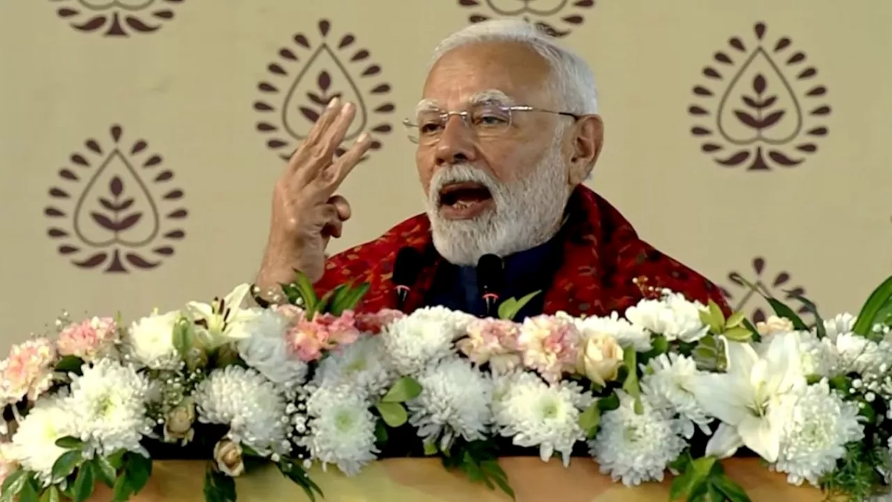 PM Modi lays foundation for three new DU projects worth ₹600 crore