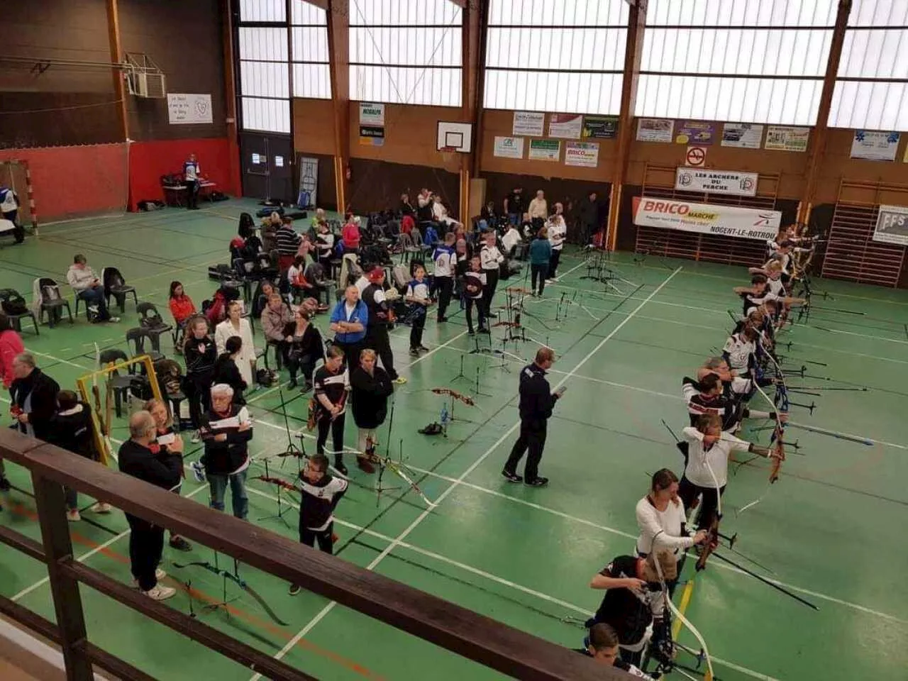 Le club des Archers du Perche poursuit ses entrainements malgré les vacances de Noël