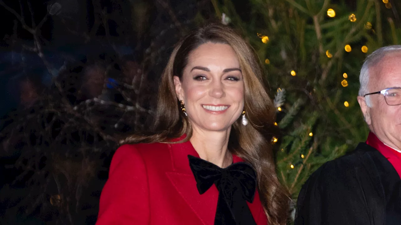 Kate Middleton'ın Noel Mesesinde Görüntülendi