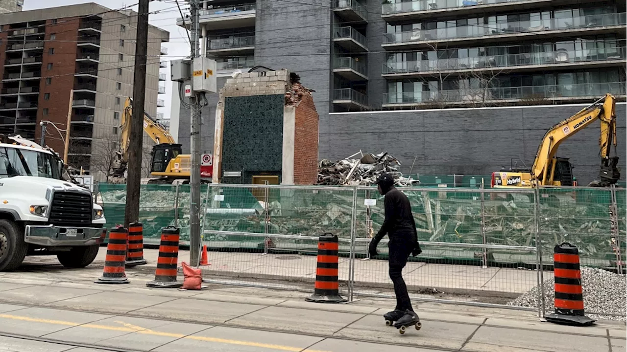 Toronto Construction Boom: More Traffic Headaches in 2025