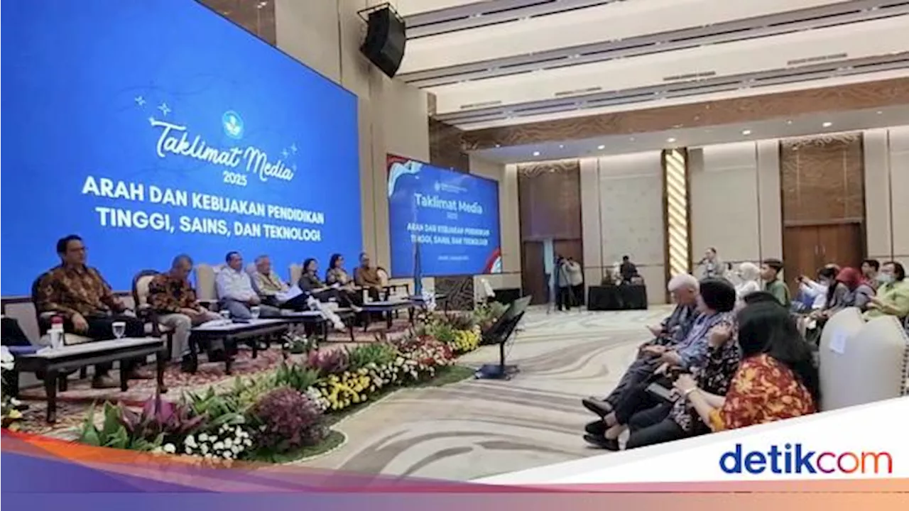 Dapat Anggaran Rp 57 T, Ini Program Prioritas Kemendiktisaintek dengan 3 Ditjen