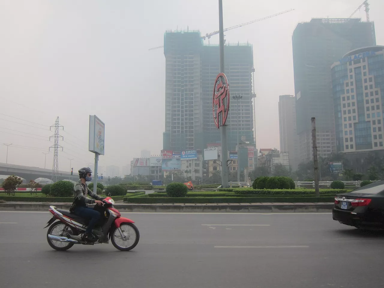 Hanoi har högst luftföroreningar i världen. Ohälsosam luft i Vietnams huvudstad.