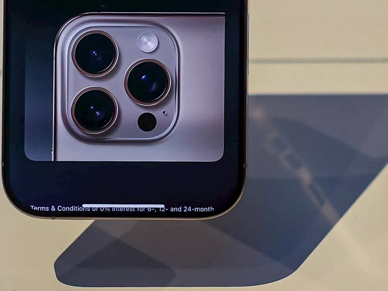 Apple's Photo Scanning Feature Raises Privacy Concerns