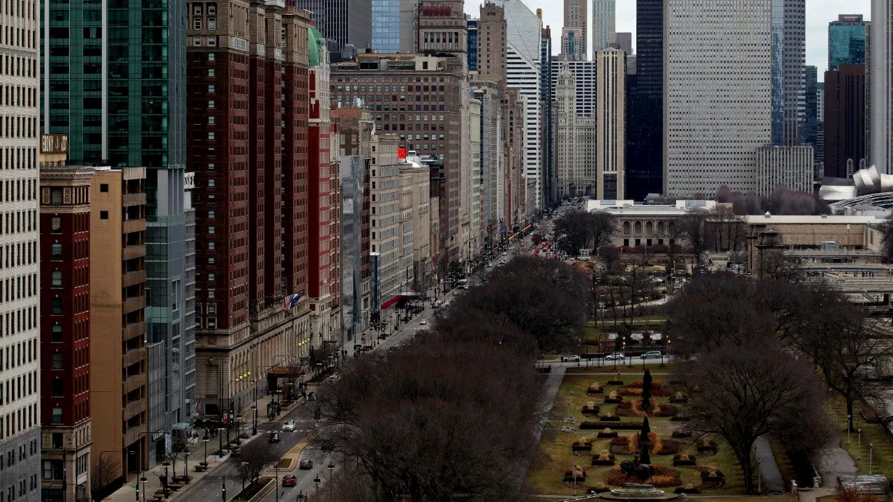 Chicago Breaks Temperature Record, Cold Snap Expected