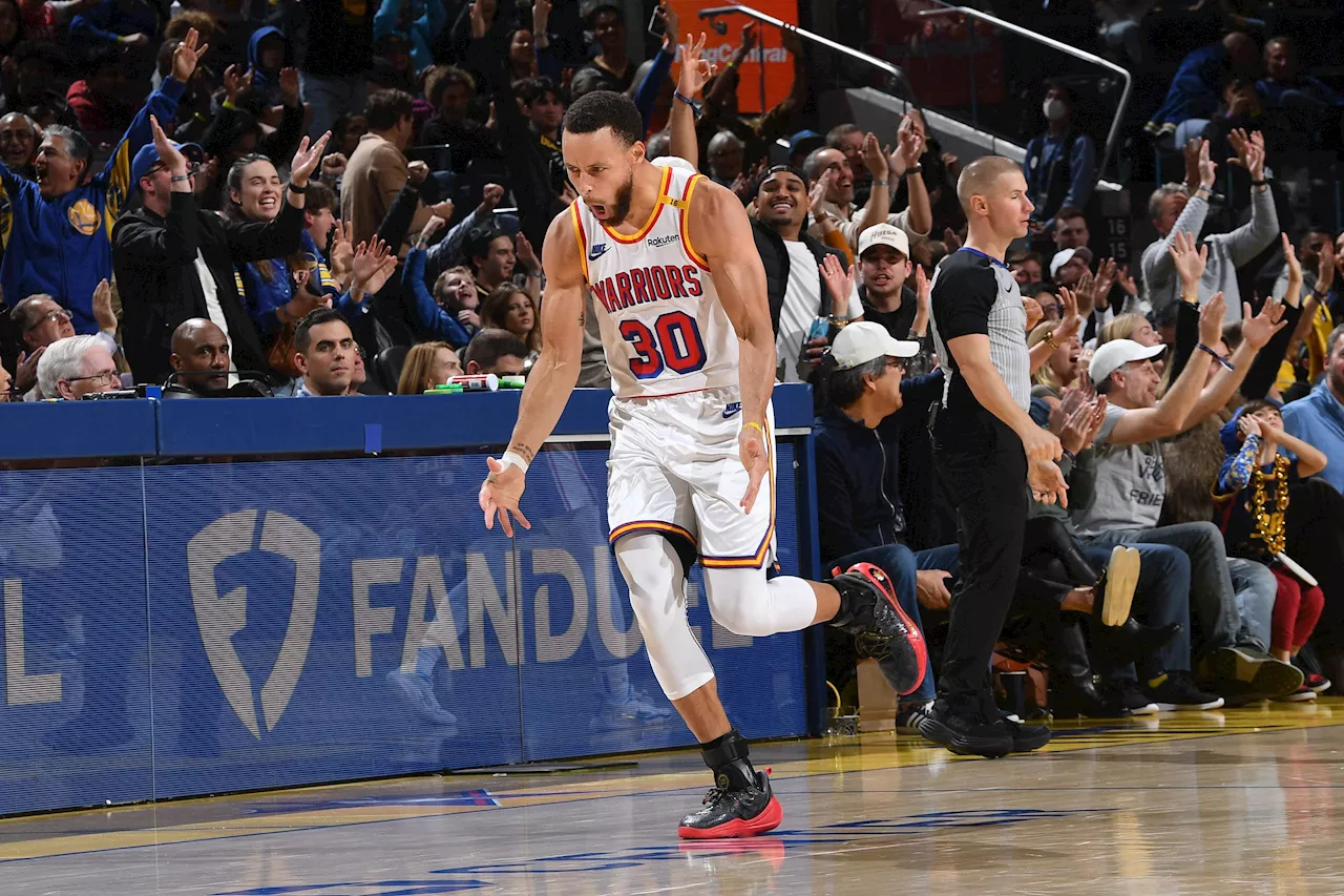 NBA: Stephen Curry tastes 3-point perfection as Warriors pound 76ers