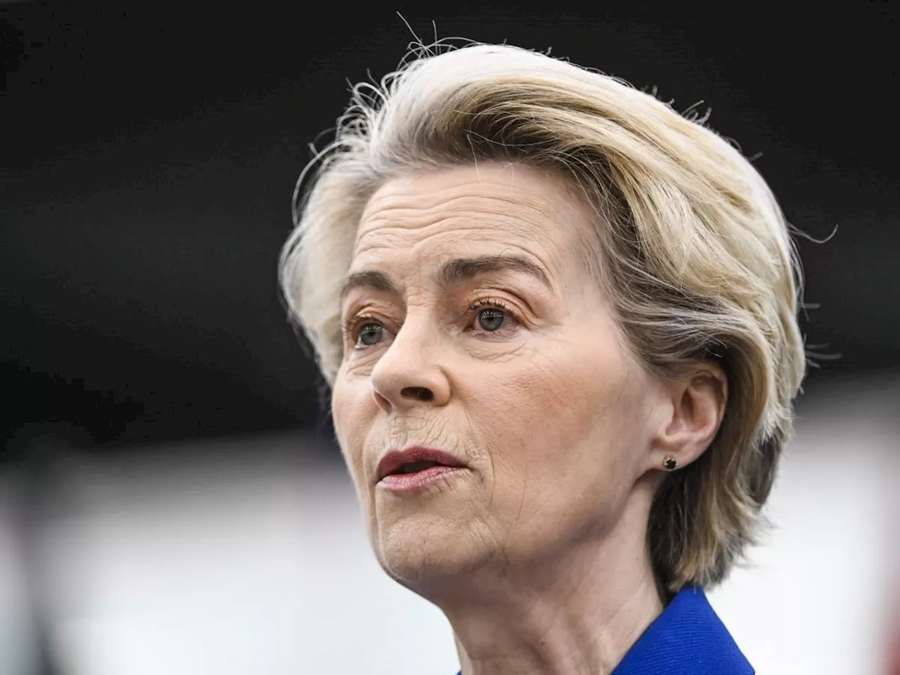 Ursula von der Leyen annulla impegni per motivi di salute