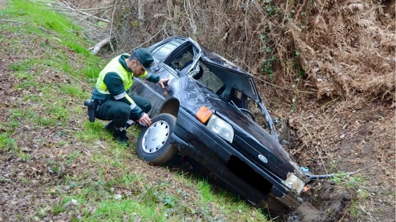 Menor de 14 años investiga por accidente de coche en Ourense