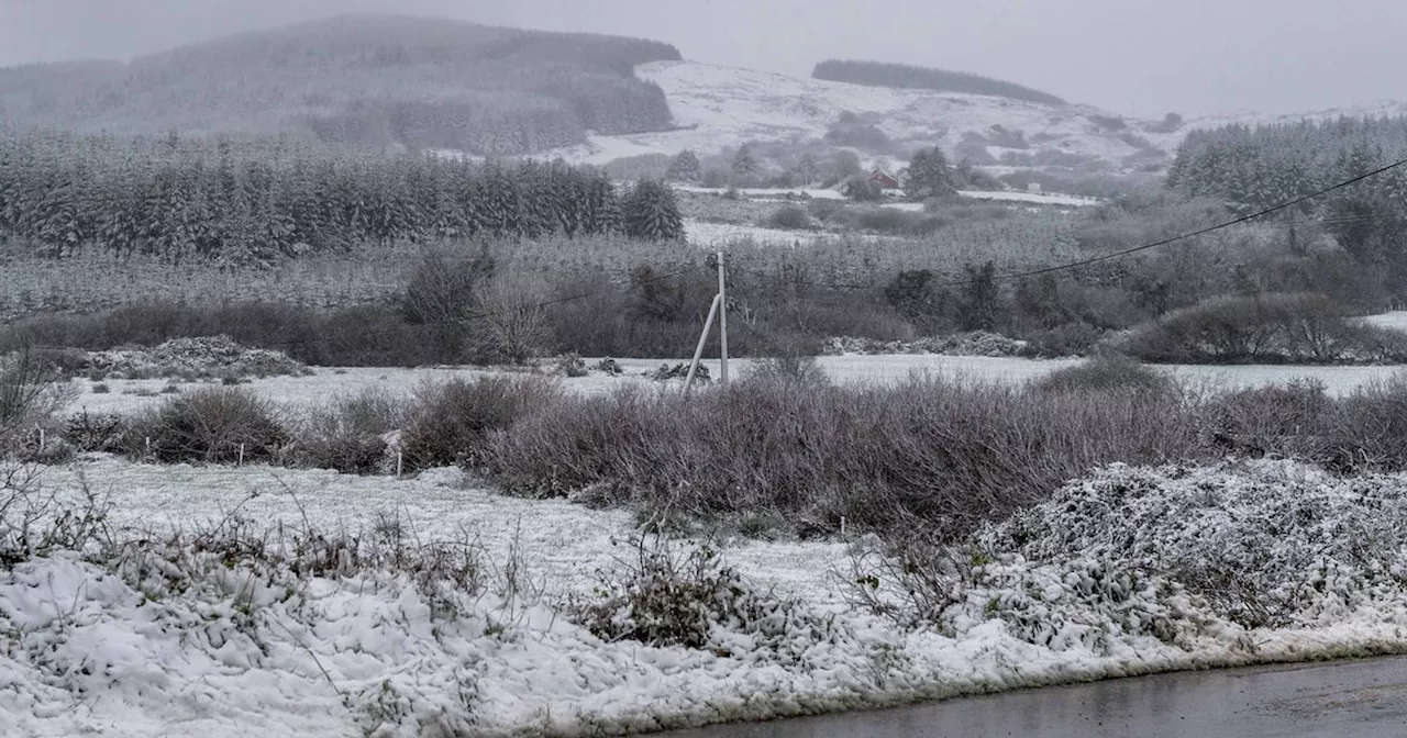 Ireland Braces for Weekend Snow and Sleet as Met Éireann Issues Multiple Warnings