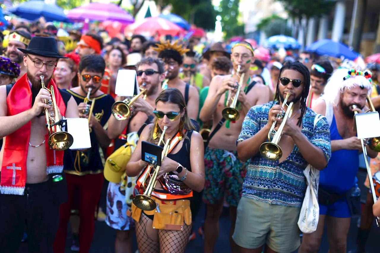 Carnaval 2025 no Rio será em Março