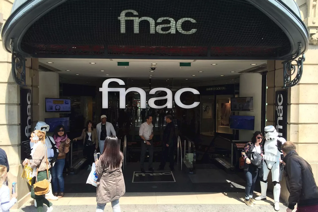 La Fnac des Champs-Élysées Ferme Ses Portes Après Une Dernier Braderie