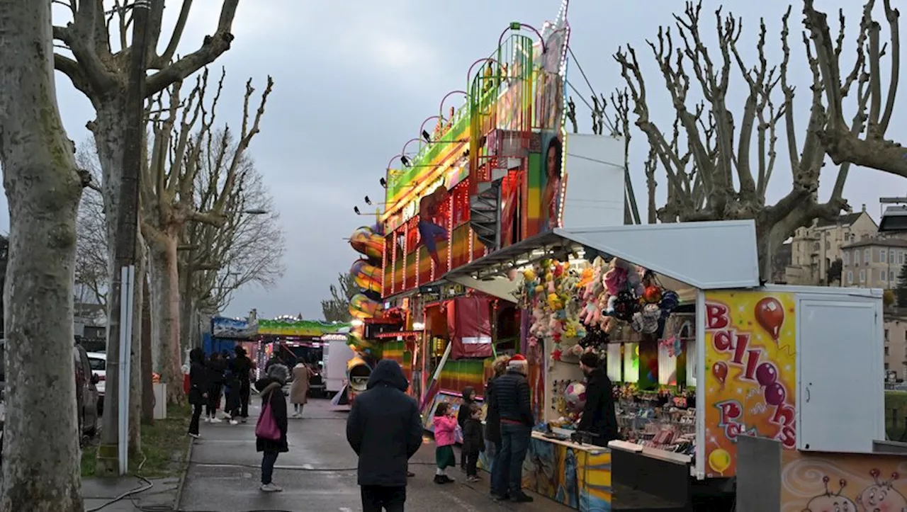 La Fête Foraine d'Auch Trouve le Quai Lissagaray Déserté