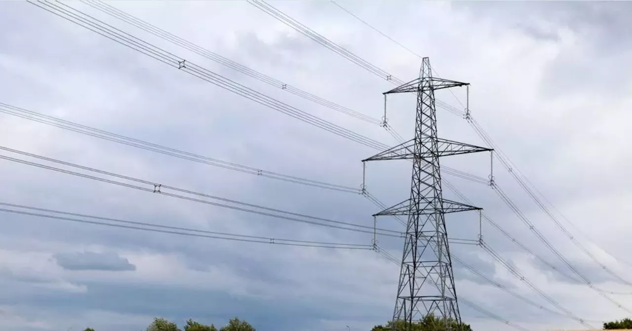 Yorkshire Households Face Power Cuts Amid Weekend Snowstorm