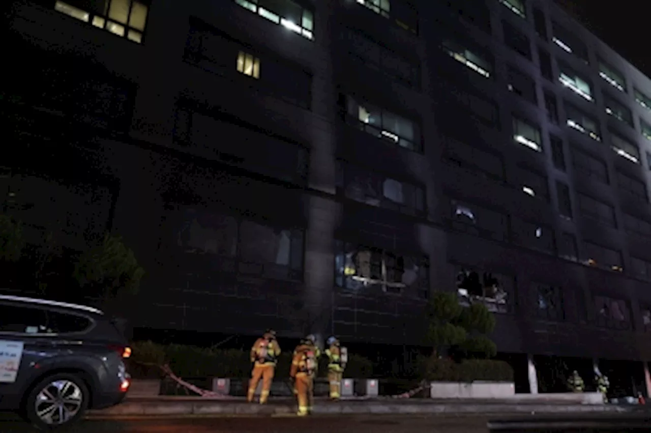 Multiple Rescued After Fire Engulfs Seongnam Building