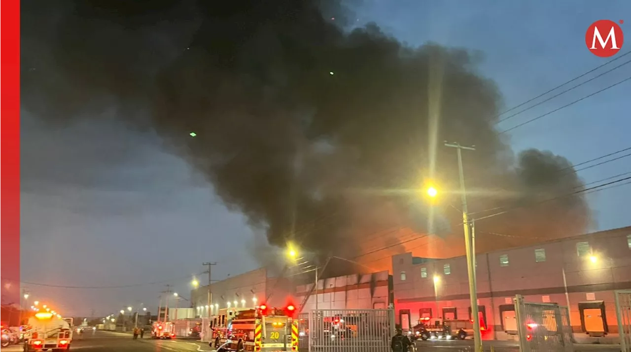 Se registra incendio en fábrica de Escobedo, Nuevo León