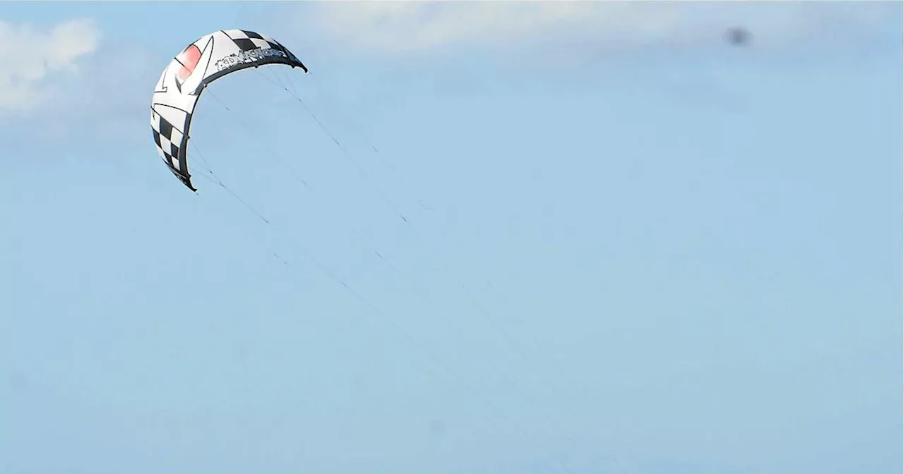 Kitesurfer får svær hjernerystelse efter uheld på Mors