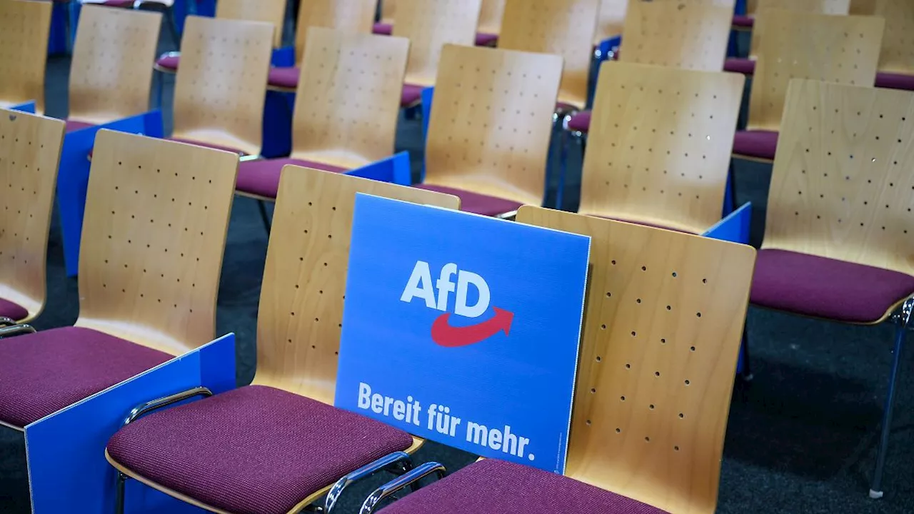 Große Polizei-Präsenz bei AfD-Bundesparteitag in Riesa