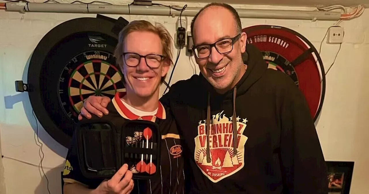 Gütersloher Comedian Gosejohann bei der Promi Darts-WM