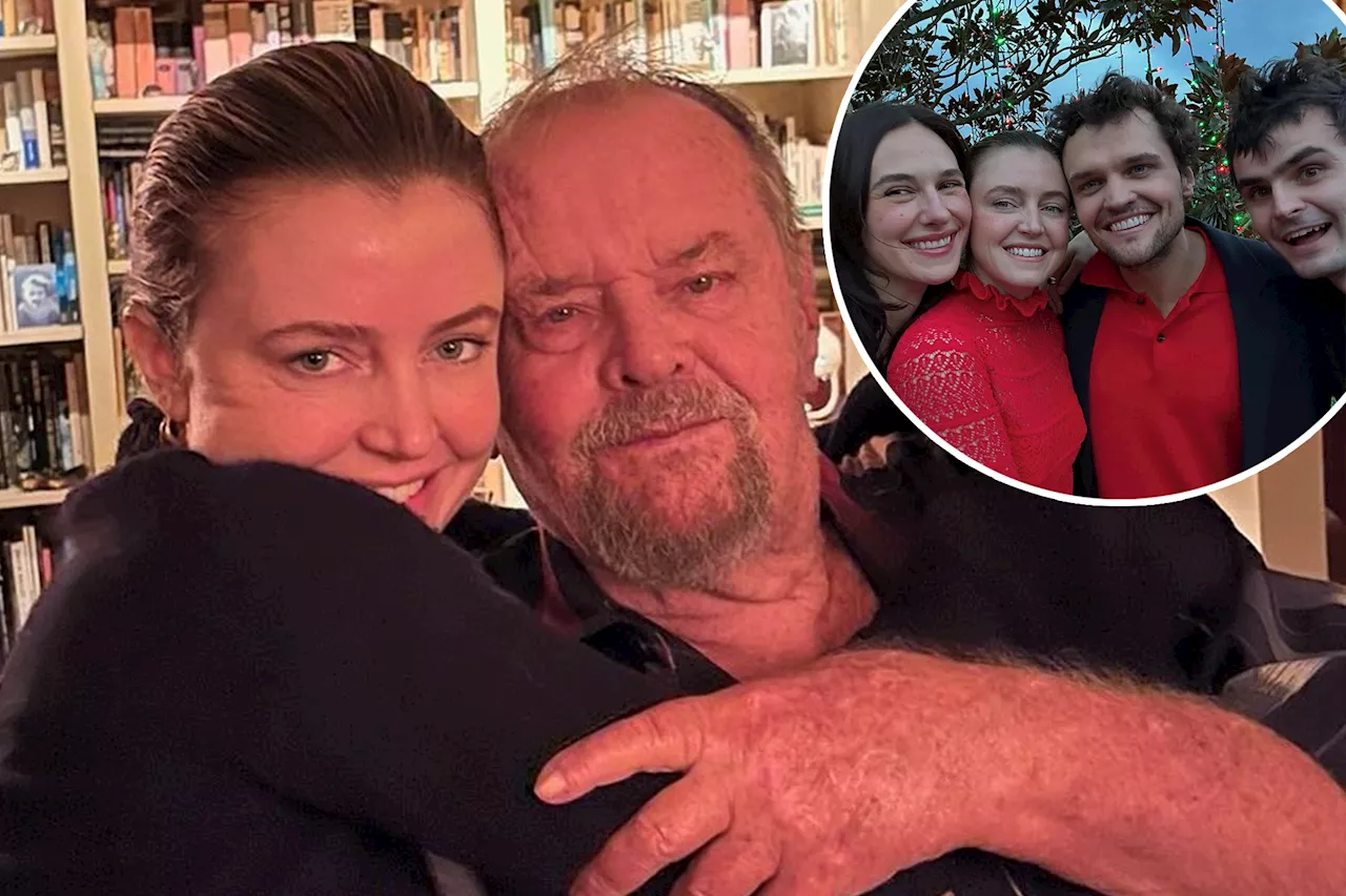 Jack Nicholson, 87, seen in rare photo with his daughter during the holidays