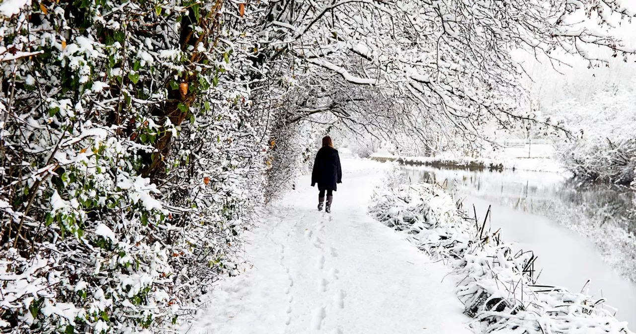 UK Braces for Heavy Snow and Ice as 2025 Begins