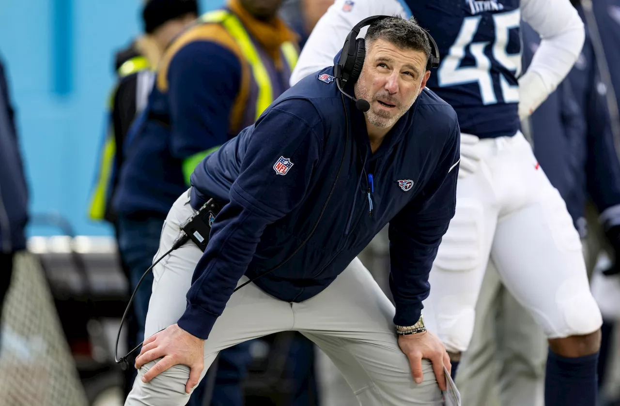 Mike Vrabel Interviews for Jets Head Coach Position