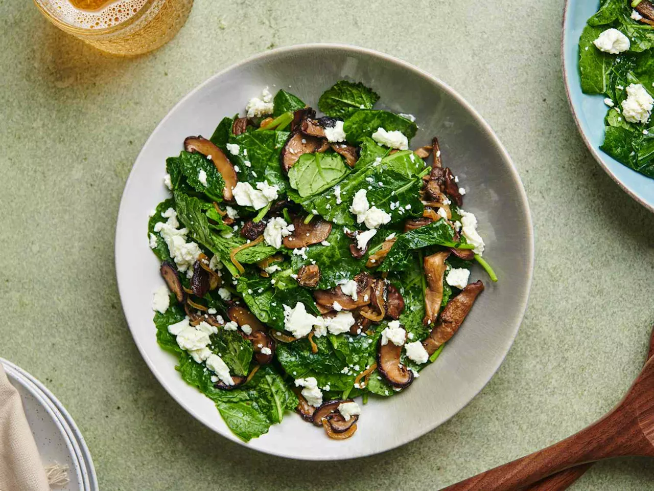 Salads for Every Season: From Spring Greens to Winter Warmers