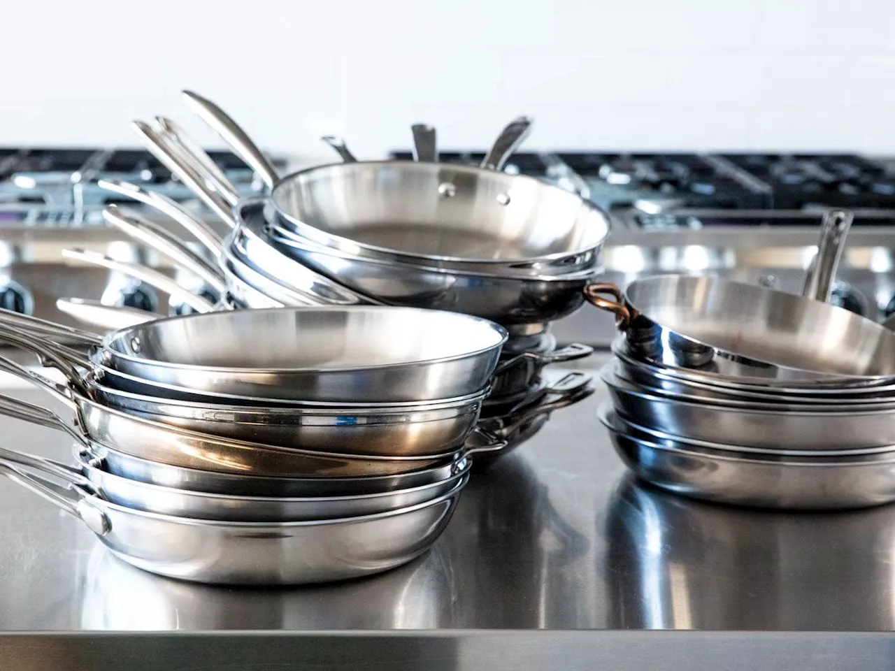 The Best Stainless Steel Skillets