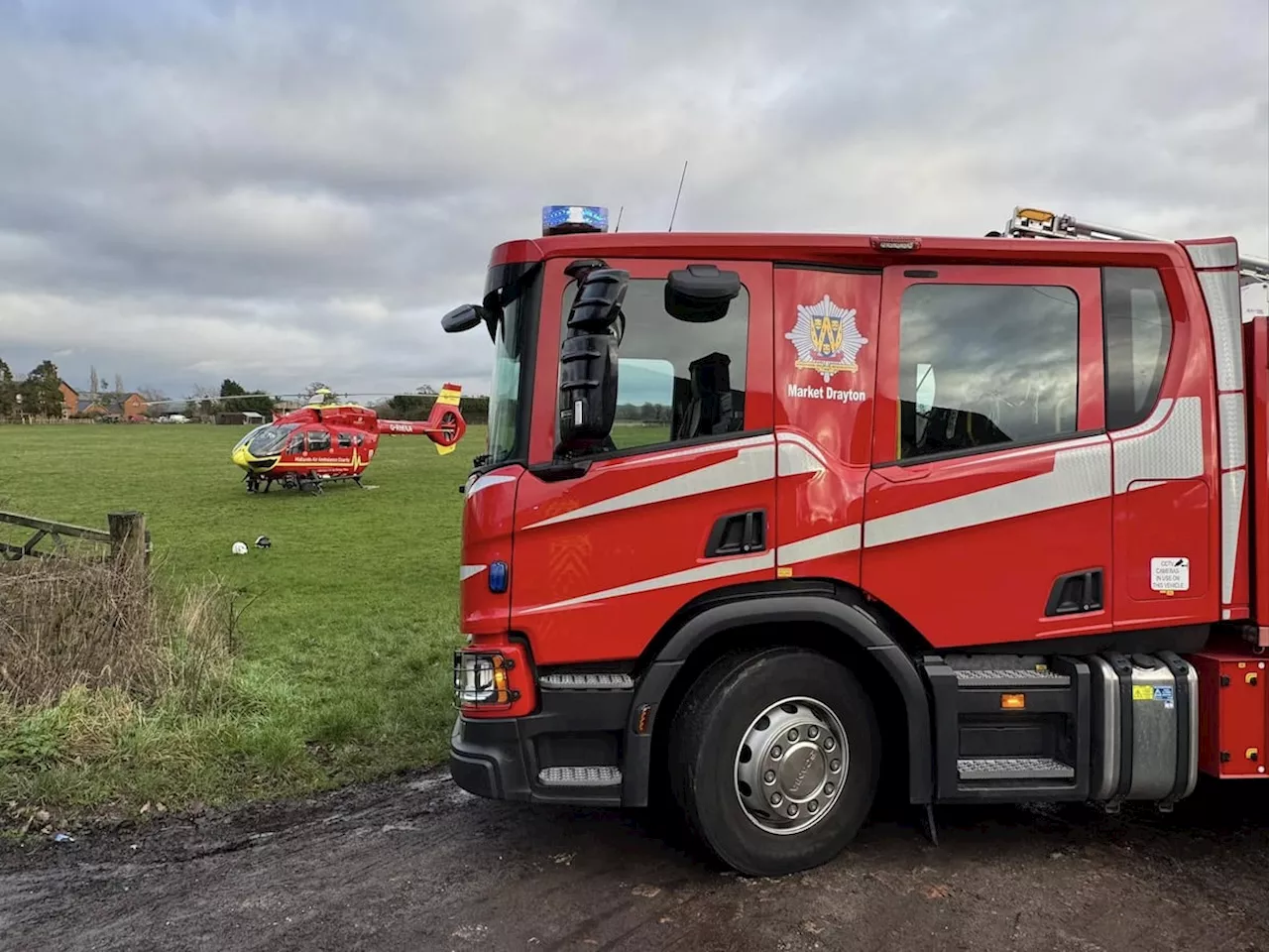 Canal Boat Patient Recovered by Fire Crew and Ambulance