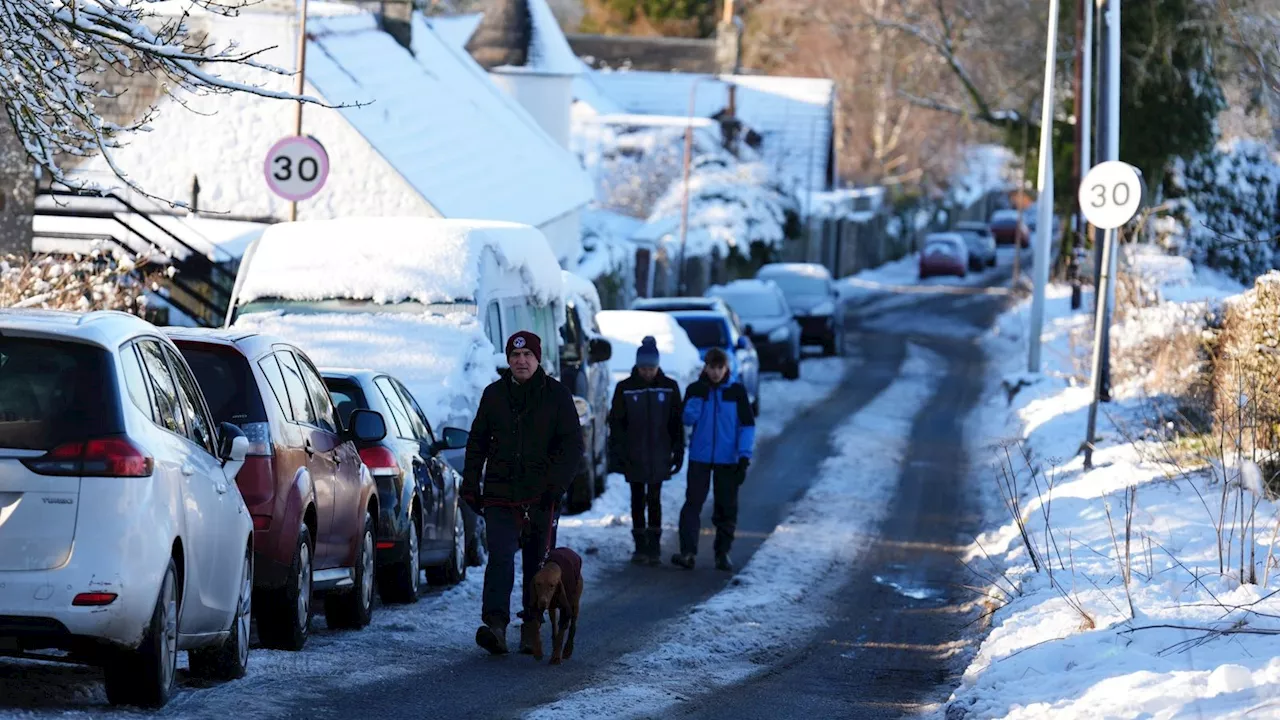 UK Weekend Snow Forecast: Disruptive Snow Expected Across England, Wales and Ireland