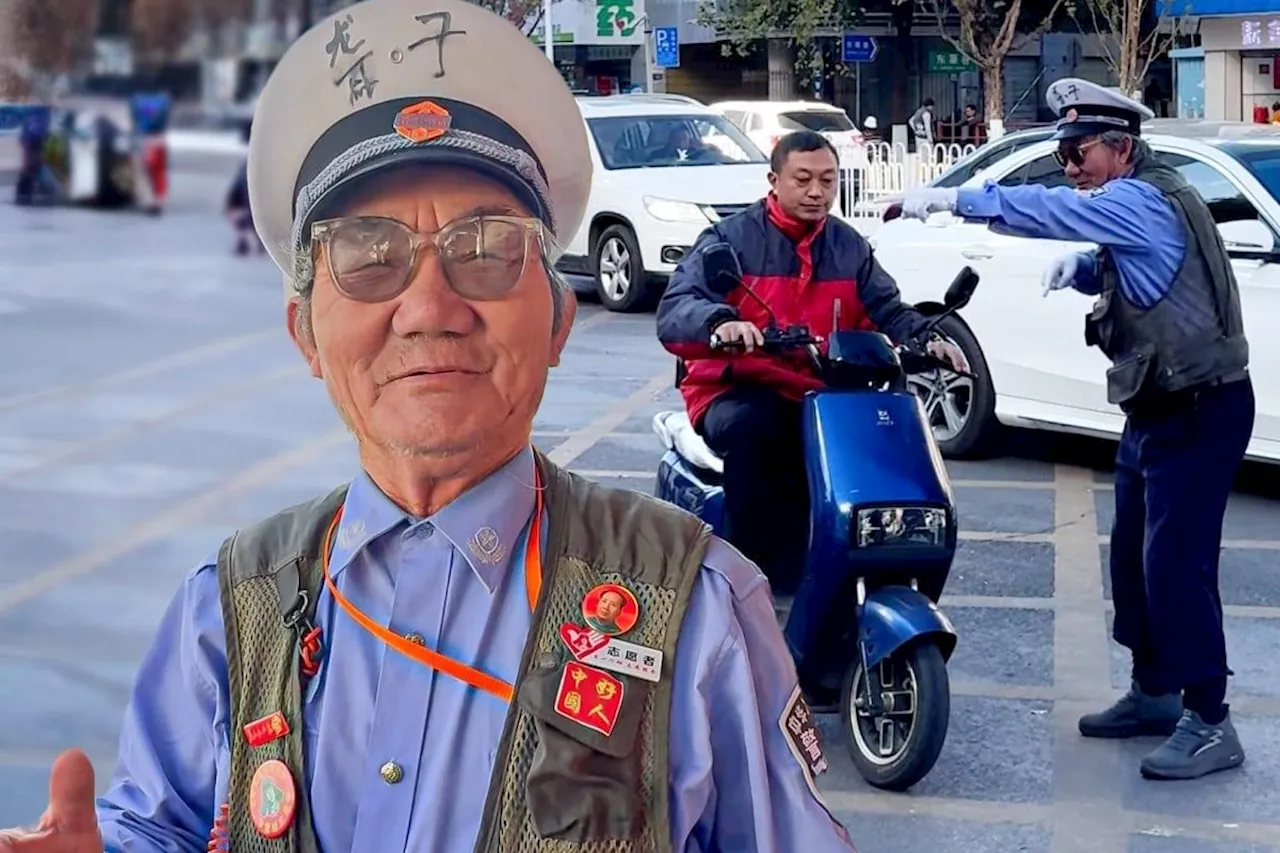 Kunming's Good Samaritan: 74-Year-Old Man Directs Traffic for 36 Years After Family Tragedy