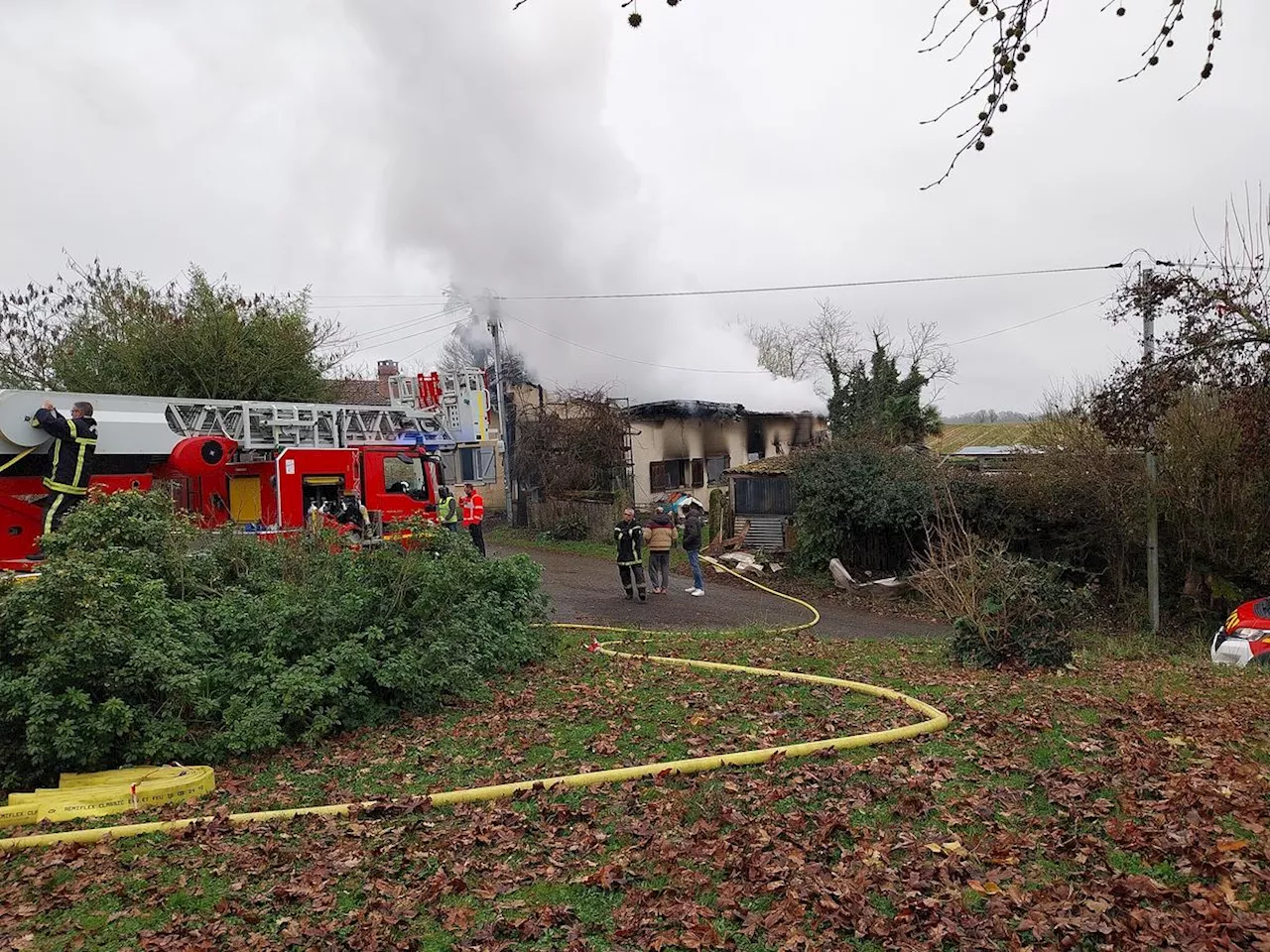 Incendie dévastateur à Hontanx : deux maisons ravagées, une famille sans domicile