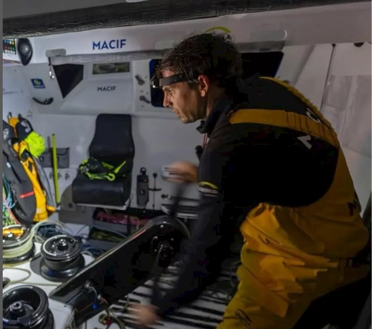 Vendée Globe : Charlie Dalin et Yoann Richomme guettent les alizés