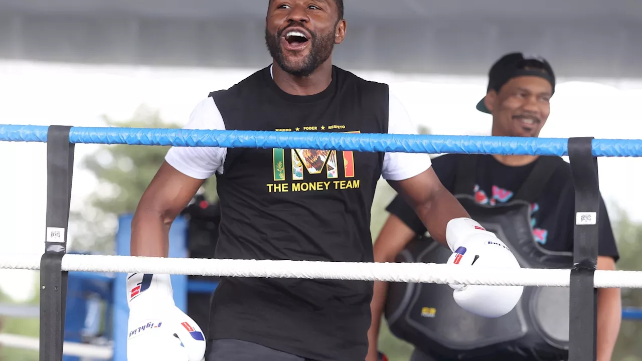 Floyd Mayweather Knocked Out A Heavyweight In Sparring, Says Former Training Partner