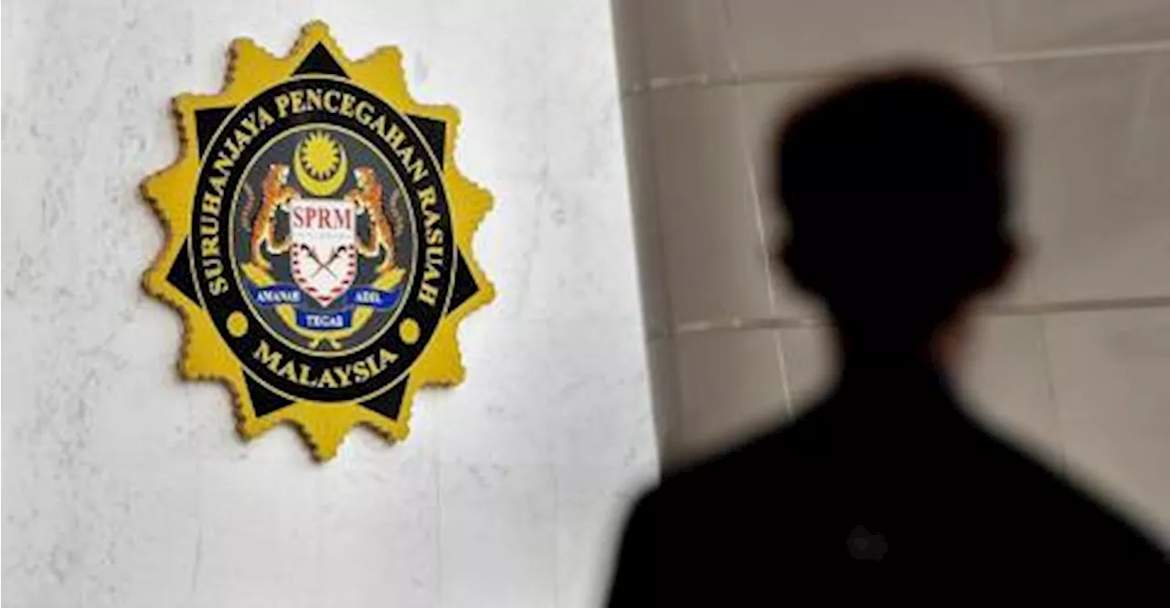 Bangladeshi Man Arrested for Allegedly Bribing Police Officer in Malaysia