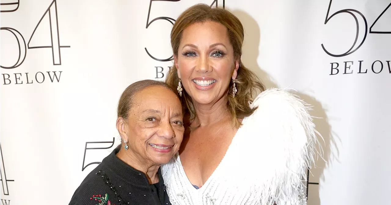 Vanessa Williams Mourns Mom Helen’s Death at 85