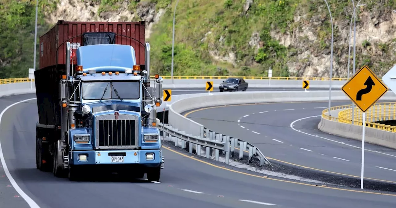 Tension Aumenta Entre Gobierno y Camioneros por Aumento del Precio del Acpm