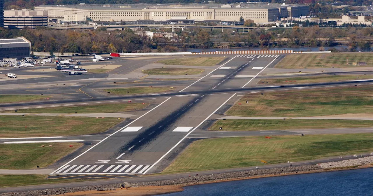 Why Reagan National Airport is one of the trickiest for pilots to land